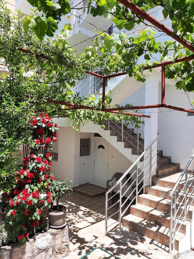 Guest House Ugljevarevic Budva Dış mekan fotoğraf