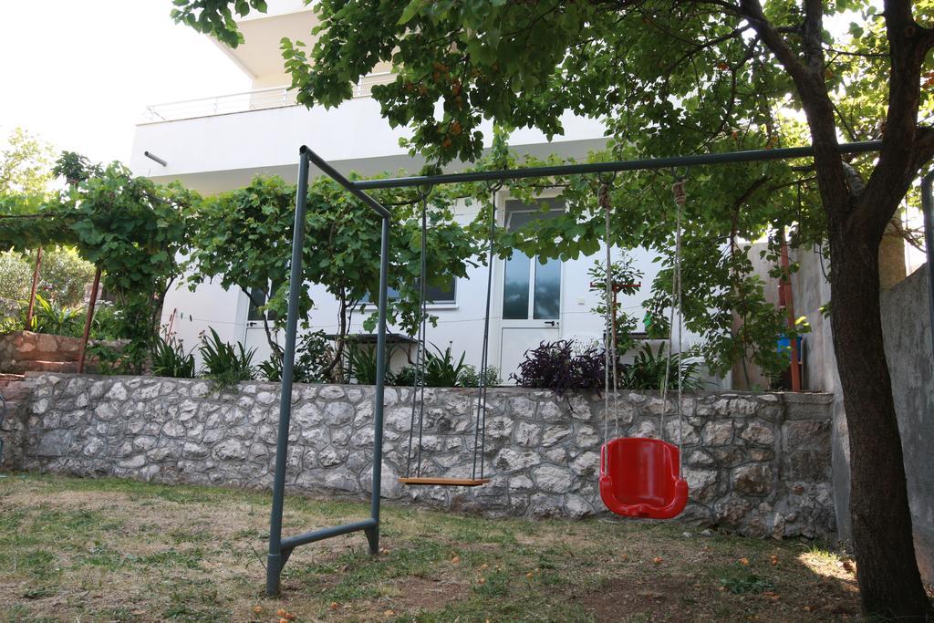 Guest House Ugljevarevic Budva Oda fotoğraf