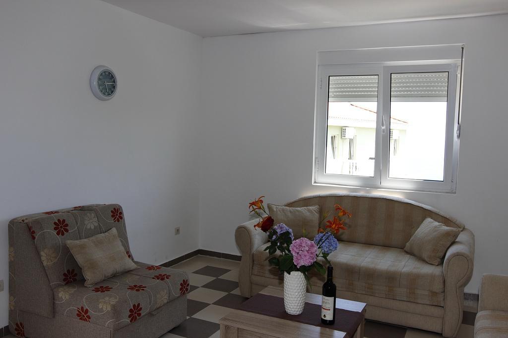 Guest House Ugljevarevic Budva Dış mekan fotoğraf