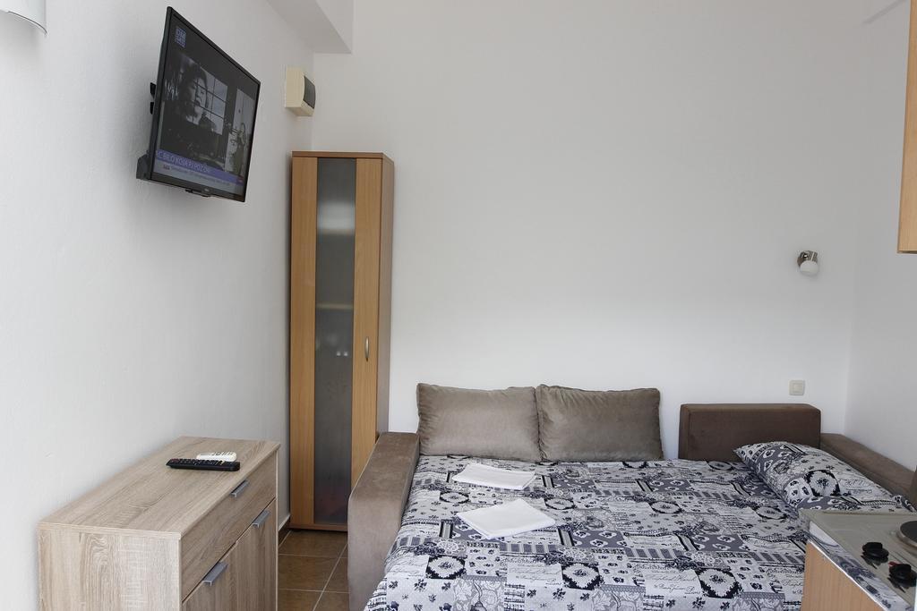 Guest House Ugljevarevic Budva Dış mekan fotoğraf