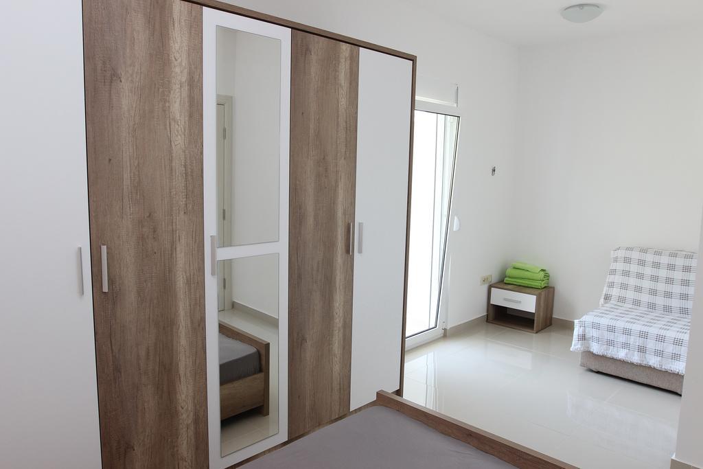 Guest House Ugljevarevic Budva Dış mekan fotoğraf