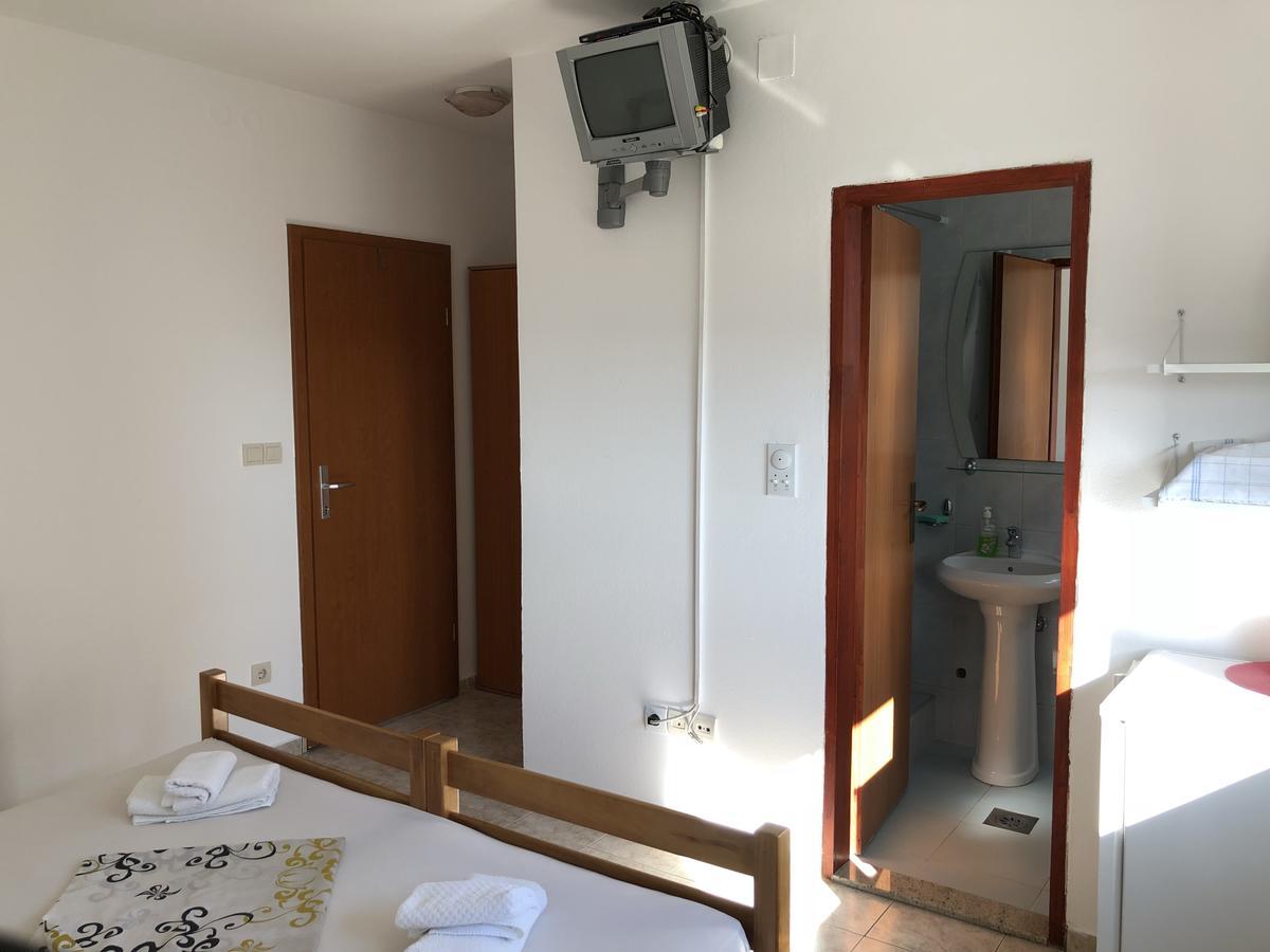 Guest House Ugljevarevic Budva Dış mekan fotoğraf